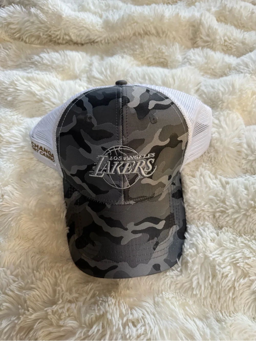 Los Angeles Lakers Gray Camo Trucker Hat